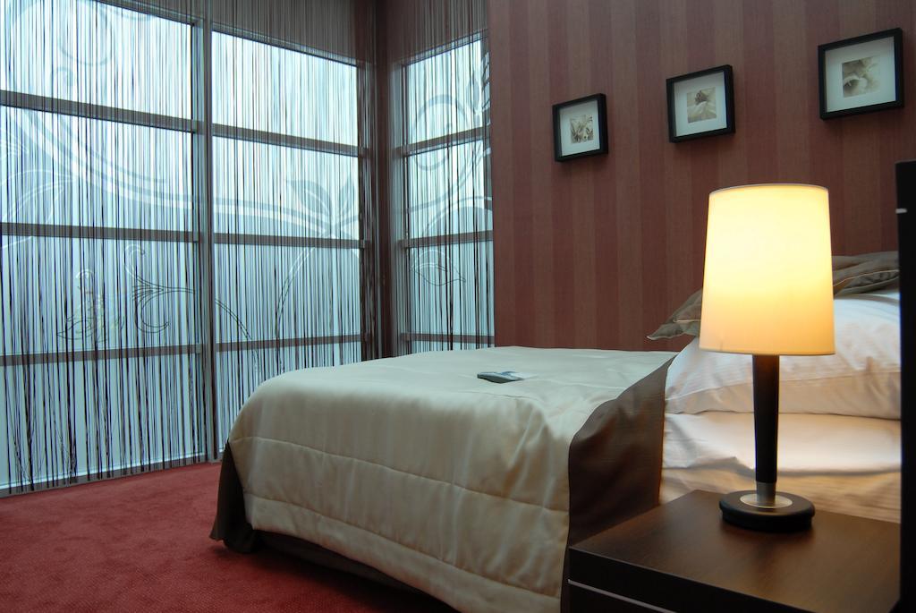 Hotel Pik Mikolow Habitación foto